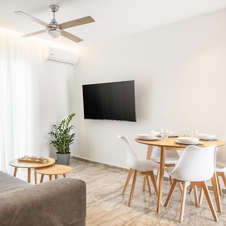 Minimalist Apartment Near The Airport And The City Center Kanálion Eksteriør bilde